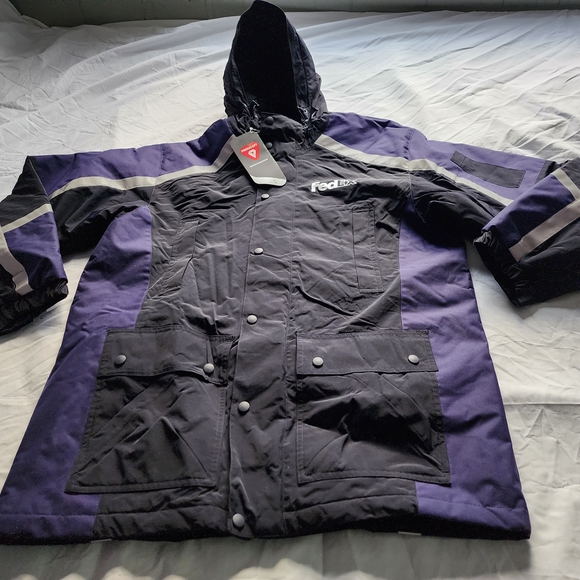 FEDEX INSULATED HOODED PARKA WITH REFLECTIVE LINE BLACK/PURPLE SIZE LARGE NWT!! - Picture 1 of 16